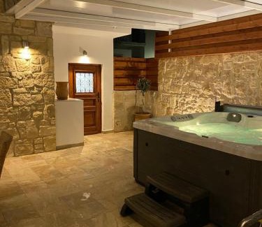 Geroskipou Villa | Villa Caerus