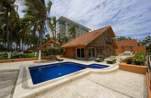 Diamante House | VILLA CALETA ACAPULCO