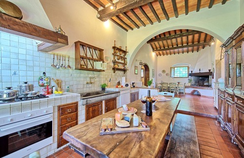 Terranuova Bracciolini Villa | Villa Campogialli - Country House in Valdarno, Tuscany
