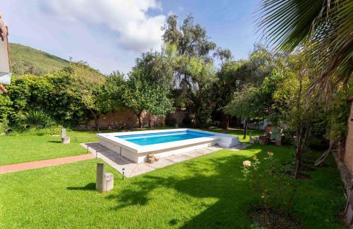 Yotala House | Villa - Casa de Campo en Yotala