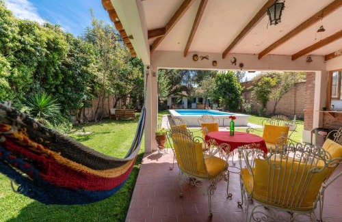 Yotala House | Villa - Casa de Campo en Yotala