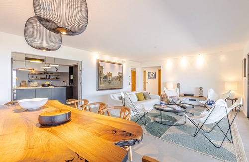 Coti-Chiavari Villa | Villa CASADELMARE- 7 bedrooms, swimming pool, sea and mountain views, golf driving range