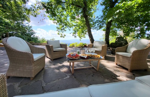 Roccastrada Villa | Villa Casale "Il Diaccio" with panoramic views of the Tuscan Maremma