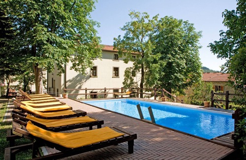 Moggiana Villa | Villa Casalino your Tuscany wedding, 13 bedrooms and ensuites up 32 guests,