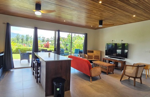 Ojochal Villa | Villa Cassandra - Heart of Ojochal - Walk or Bike to Everything!