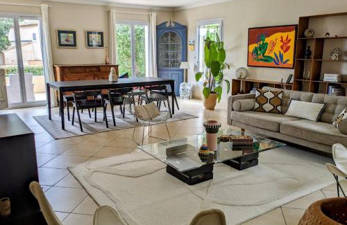 Villeneuve-les-Avignon House | Villa Castagnole - Welkeys
