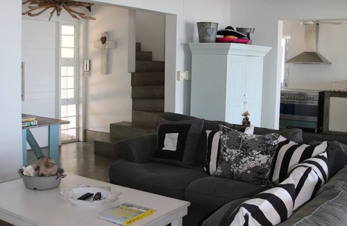 Tamarin Villa | Villa Castafiore, 5 Bedrooms, Tamarin Bay