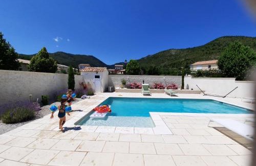 Castellane House | villa-castellane