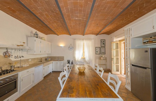 Riparbella Villa | Villa 'Cava Alta' with Sea View, Wi-Fi and Air Conditioning