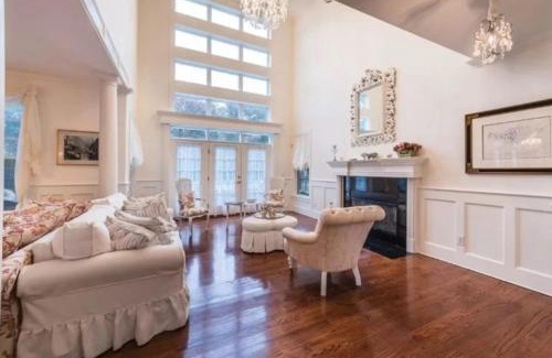 Bridgehampton Villa | Villa Charlotte - Elegant 7 Bedroom