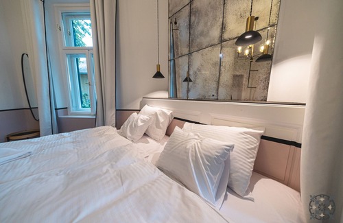Zánka Bed & Breakfast | Villa Chez les Amis