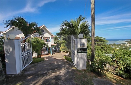 Mahe Island Villa | Villa Citronella Sea View