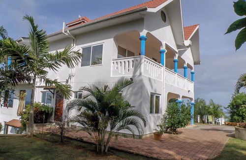 Mahe Island Villa | Villa Citronella Sea View