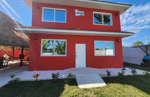 Monterrico House | VILLA CLAUDIAS
