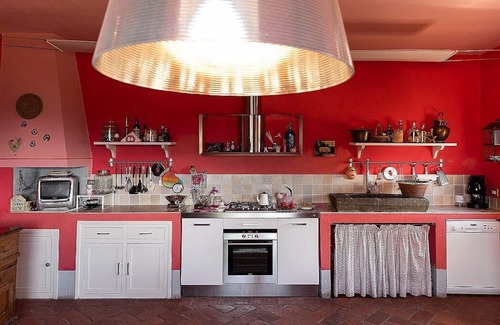 Montelupo Fiorentino House | Villa Collarina B: An elegant and welcoming two-story ancient tuscan country house surrounded by the greenery, with Free WI-FI.