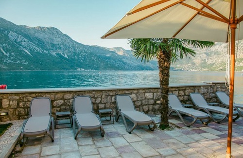 Donja Kostanjica Villa | Villa Conch - Five Bedroom Villa, Sleeps 10