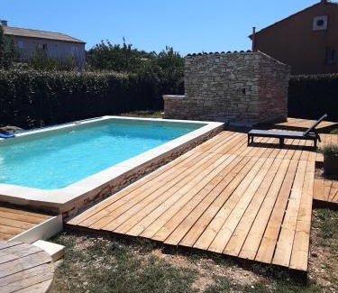 Croagnes Villa | Villa confortable avec piscine privée à Saint-Saturnin-lès-Apt