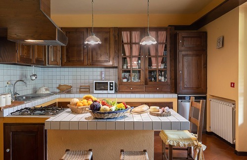 Fivizzano Villa | Villa Costanza 6, Emma Villas