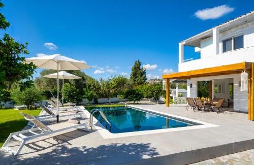Filerimos Villa | Villa Costazia