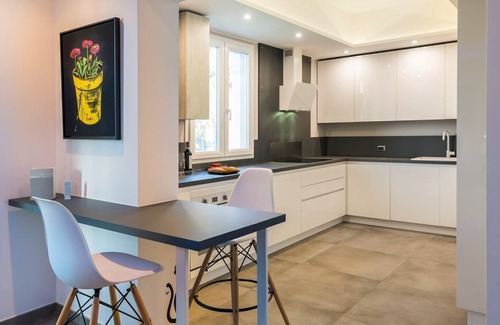Syracuse Villa | Villa Costiera - Four Bedroom Villa, Sleeps 8
