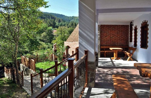 Saliste Villa | VILLA CRINA Transylvania villa for high demands at the Carpathian foothills