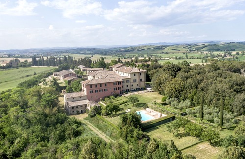 Monteroni d'Arbia Villa | Villa Curiano - Siena