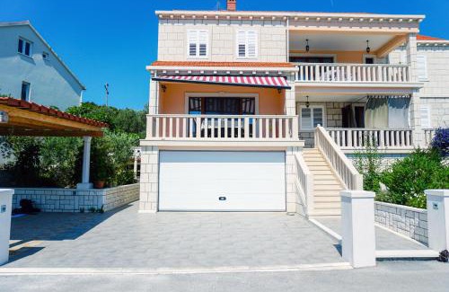 Lumbarda Apartment | Villa Cvita