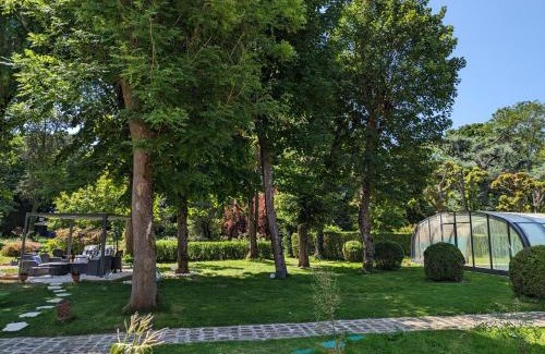 Quincy-sous-Senart Bed & Breakfast | Villa Délice