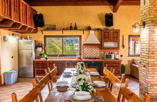 Taormina Villa | Villa Da Campo