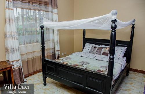 Gulu House | Villa Daci