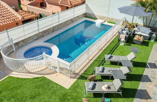 Sonnenland Villa | Villa Dalara Maspalomas, Private Pool and Jacuzzi