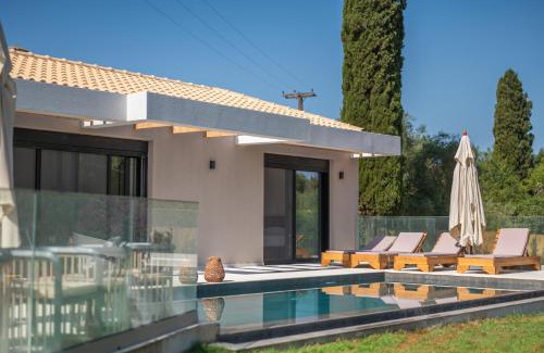 Limni Villa | Villa Danai
