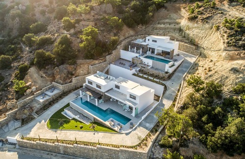 Koutsounari Apartment | Villa Daniela Apartments with pool and seaview