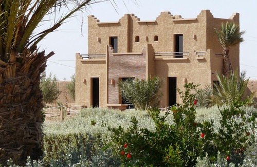 Aarab Sebbah Ziz Villa | Villa Dar Beldi for 2 to 8 people