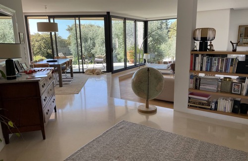 Caremeau Villa | Villa Darchitecte Avec Piscine