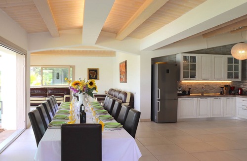 Monte San Giusto Villa | Villa De Carlonis, private pool with Jacuzzi and Gajser, for 16 people, WI-Fi