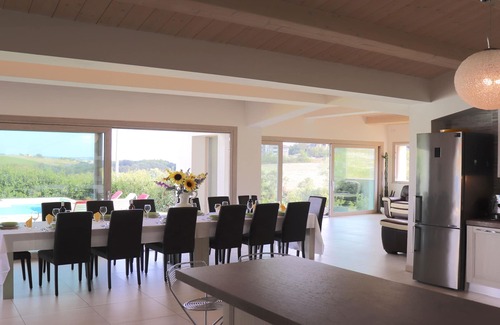 Monte San Giusto Villa | Villa De Carlonis, private pool with Jacuzzi and Gajser, for 16 people, WI-Fi