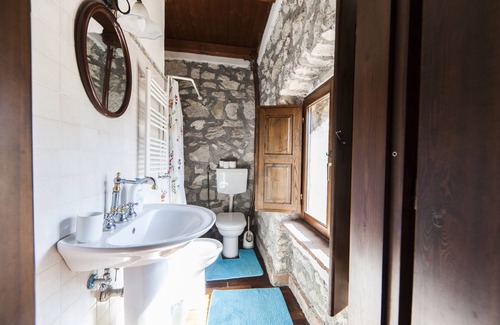 Frasso Telesino Bed & Breakfast | Villa De Luccheri
