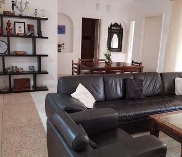 Arbaa Sahel Villa | VILLA DE STANDING -PISCINE - MER - BOULODROME - TENNIS
