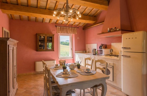 Fossombrone Villa | Villa del Cucco, country house with pool near Fossombrone, 30 minutes from the Adriatic coast