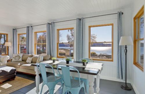 Pepin House | Villa Del Lago - Lakehouse in Pepin
