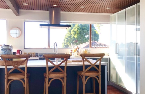 Hatfields Beach House | 'Villa Del Mar' Seaside Escape