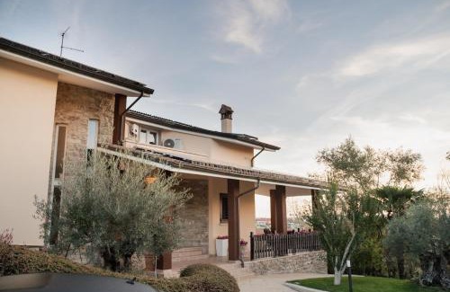 Campobasso Apartment | Villa Del Sole Inn