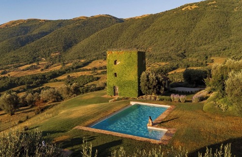 Montelaguardia Villa | Villa Della Valle - Private villa with pool