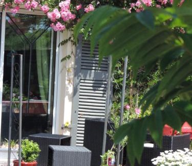 Paimpol Bed & Breakfast | Villa Des Hortensias