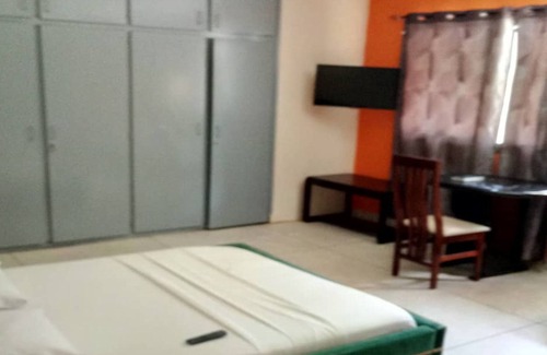 Yamoussoukro Hotel | Villa des Hotes