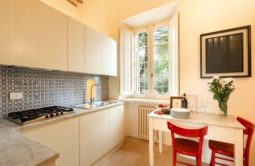 Guzman Villa | Villa Desiderio - Three Bedroom Villa, Sleeps 10