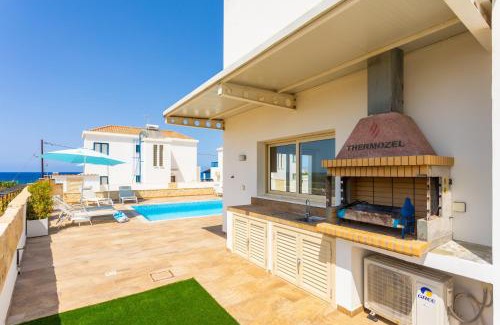 Pomos Villa | Villa Diana Seaside