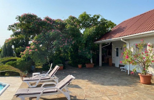 Karolino-Bugaz House | Villa Diana