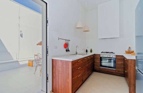 Torre Colimena House | Villa "Dimora Delle Riserve Naturali" near Beach with Private Garden & Wi-Fi